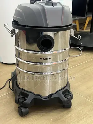 Maxi Vacuum Cleaner Wet and Dry