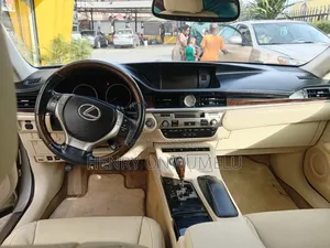 Lexus ES 350 FWD 2014 Gold