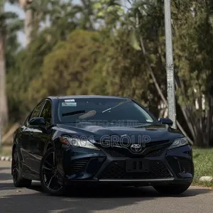 Toyota Camry XSE FWD (2.5L 4cyl 8AM) 2018 Blue
