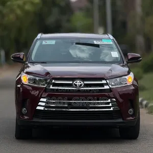 Toyota Highlander XLE 2019 Burgundy