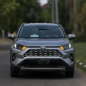 Toyota RAV4 2022 Silver