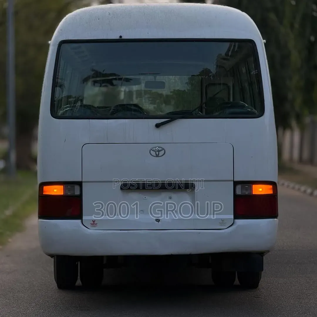 Toyota Coaster 2014 White