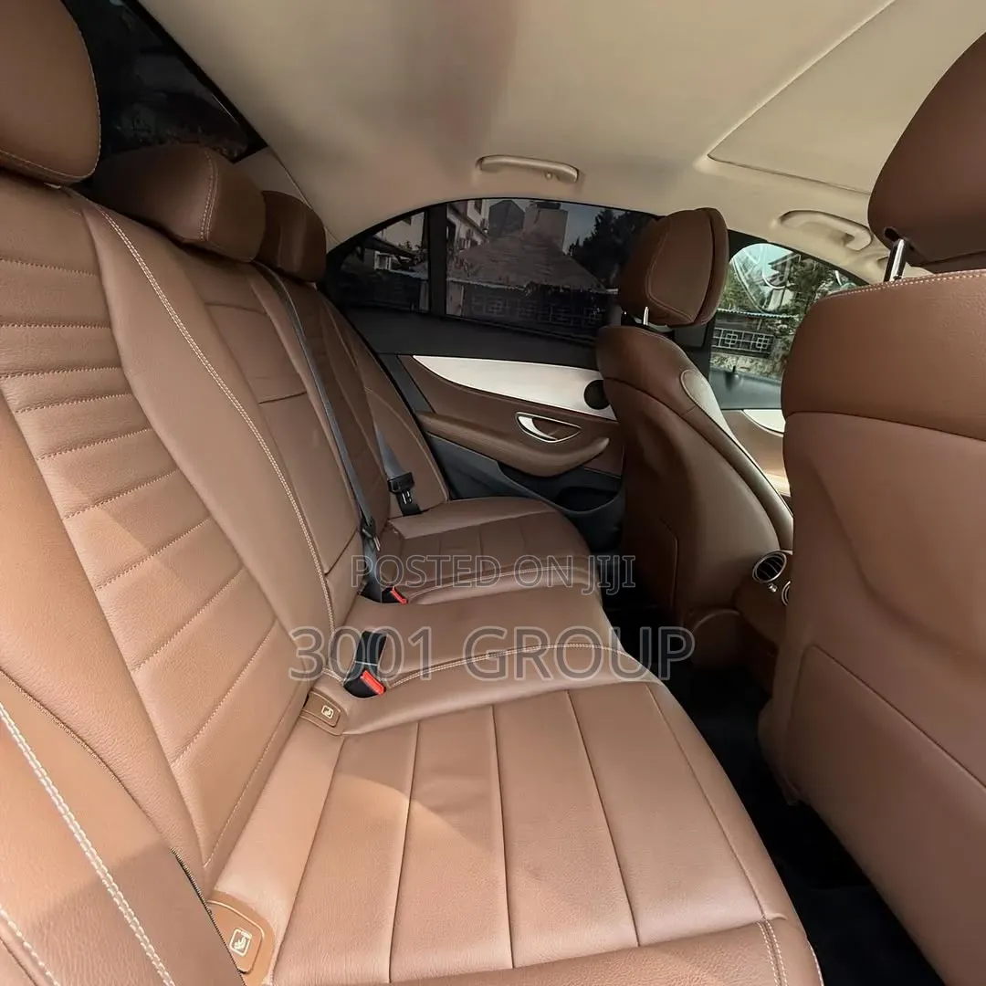 Mercedes-Benz E450 2021 White