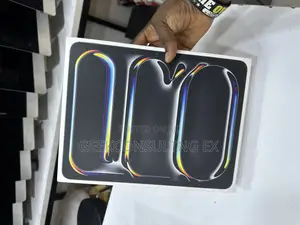 New Apple iPad Pro 13 (2025) 512 GB Black