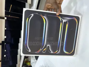 New Apple iPad Pro 13 (2025) 256 GB Black