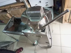 Industrial Popcorn Machine