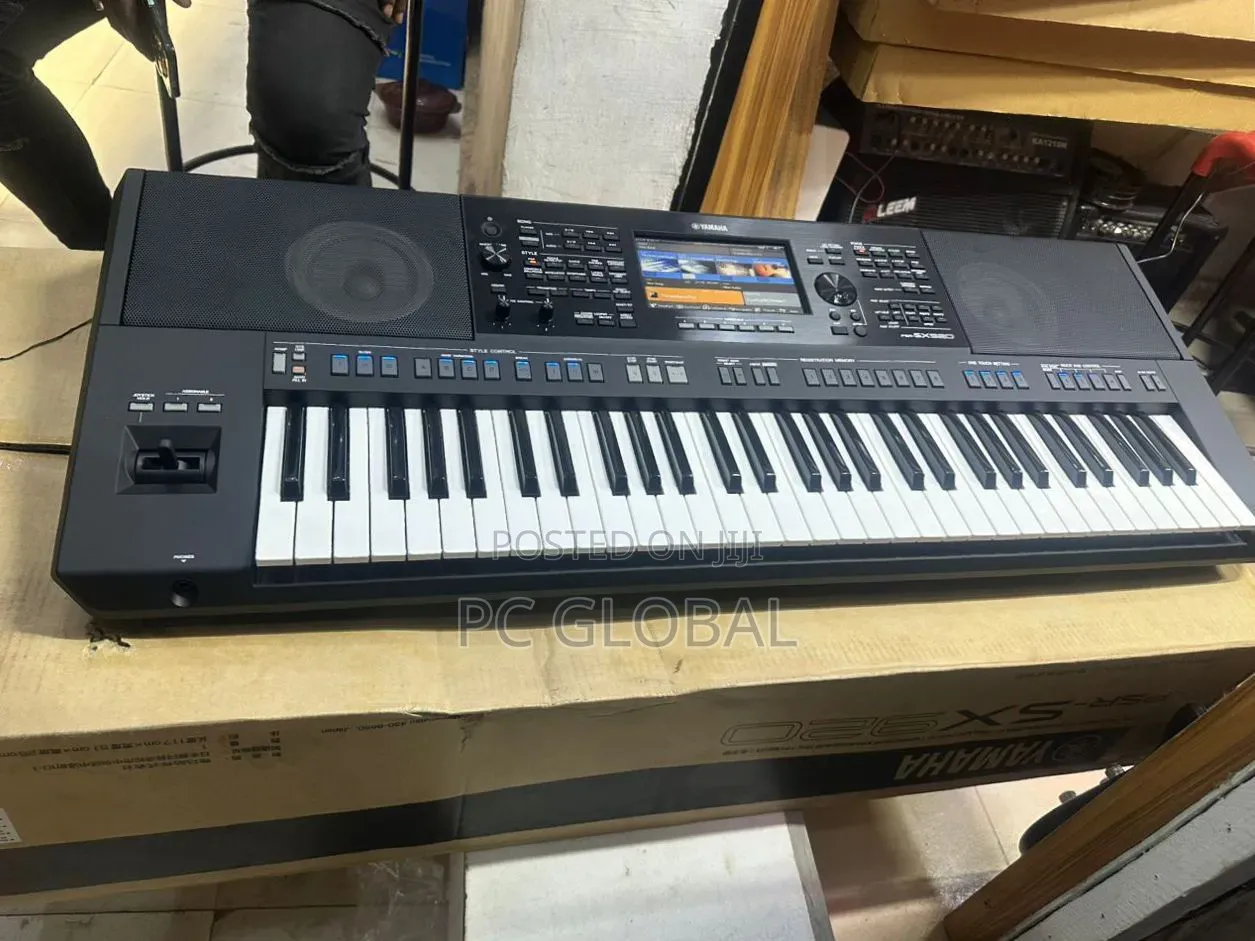 Original Yamaha Keyboard Piano PSR-Sx920