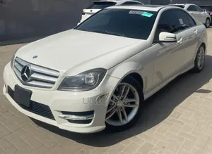 Mercedes-Benz C300 2012 White