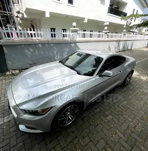 Ford Mustang GT Fastback 2016 Silver