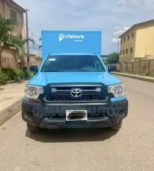 Toyota Tacoma 2013 Blue