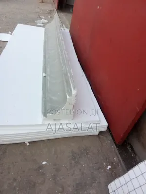 Polystyrene Parapet and Board