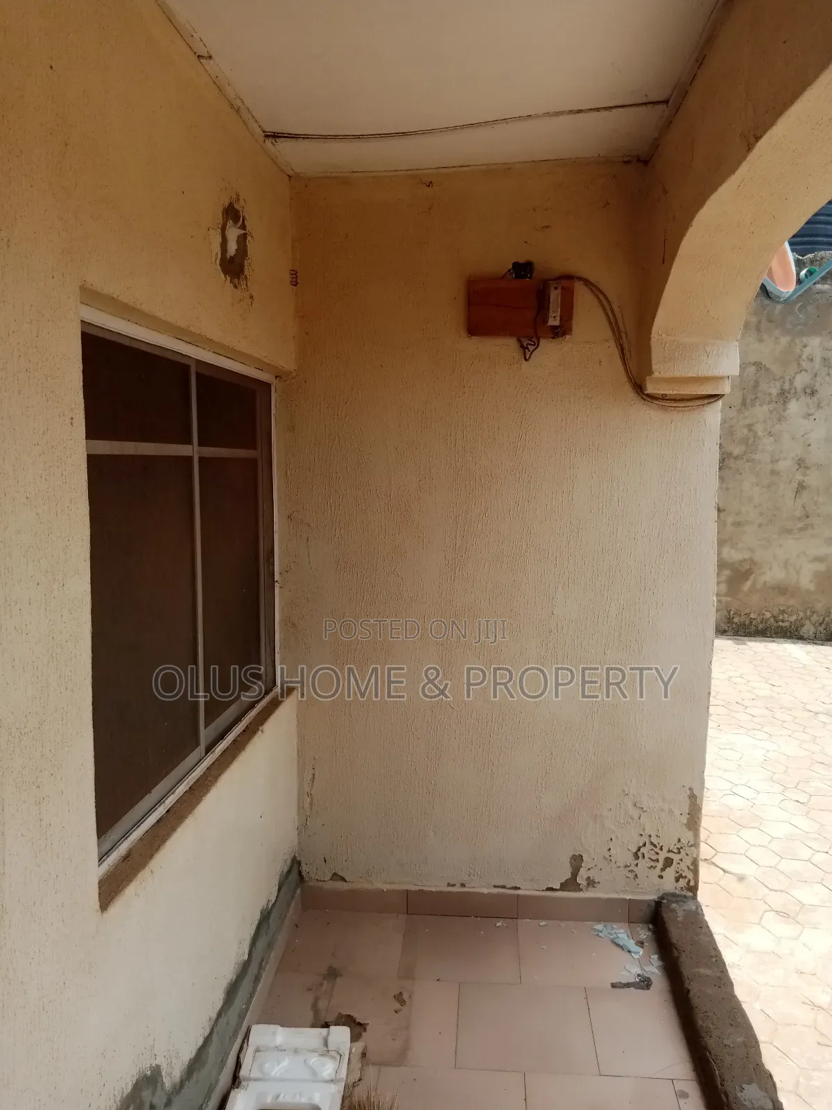 Block of 4 Flat