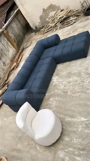 Cushion Chair