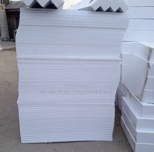 Polyesterene