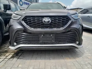 Toyota Highlander XSE AWD 2023 Gray