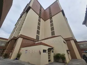 3bdrm Block of Flats in Old Ikoyi, Lagos State for rent