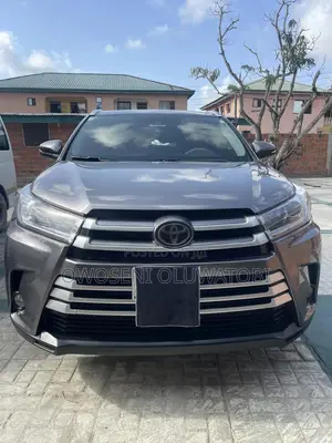 Toyota Highlander 2018 Gray