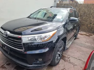 Toyota Highlander XLE V6 4x2 (3.5L 6cyl 6A) 2016 Black