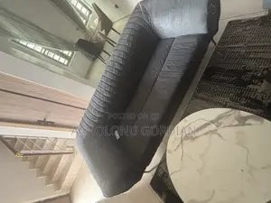 Palor Chair
