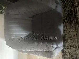 Palor Chair