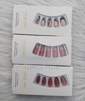 Press-on Nails