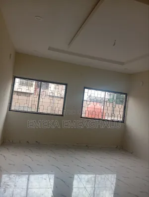 3bdrm Apartment in New Haven, Enugu for rent