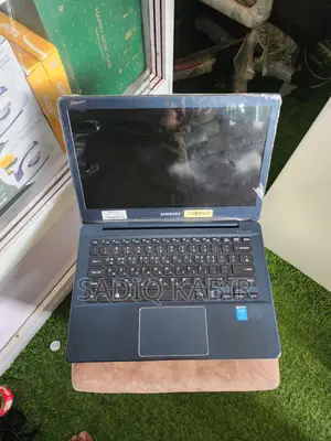 Laptop Samsung Ativ Smart PC 8GB Intel Core i5 SSD 128GB