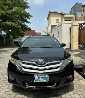 Toyota Venza 2011 Black