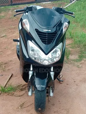 Daelim S2 125 FI 2009 Blue