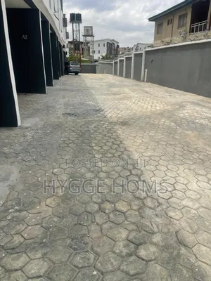 4bdrm Duplex in Morgan Eatate for rent