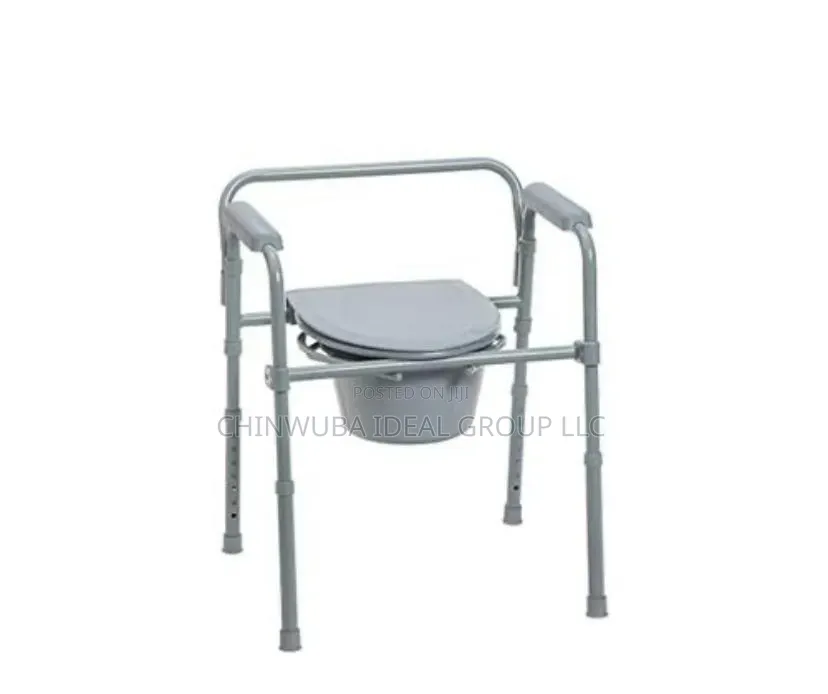 Commodore Chair