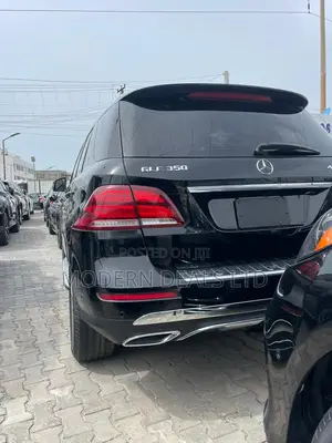 Mercedes-Benz GLE-Class 2016 Black