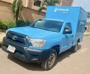 Toyota Tacoma 2013 Blue