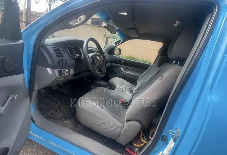 Toyota Tacoma 2013 Blue