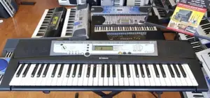 Yamaha PSR-E213 61-Key Keyboard for Sale