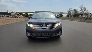 Toyota Venza AWD 2011 Gray