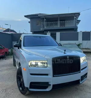 Rolls-Royce Cullinan 2022 White
