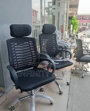 Victory Chair With Headrest