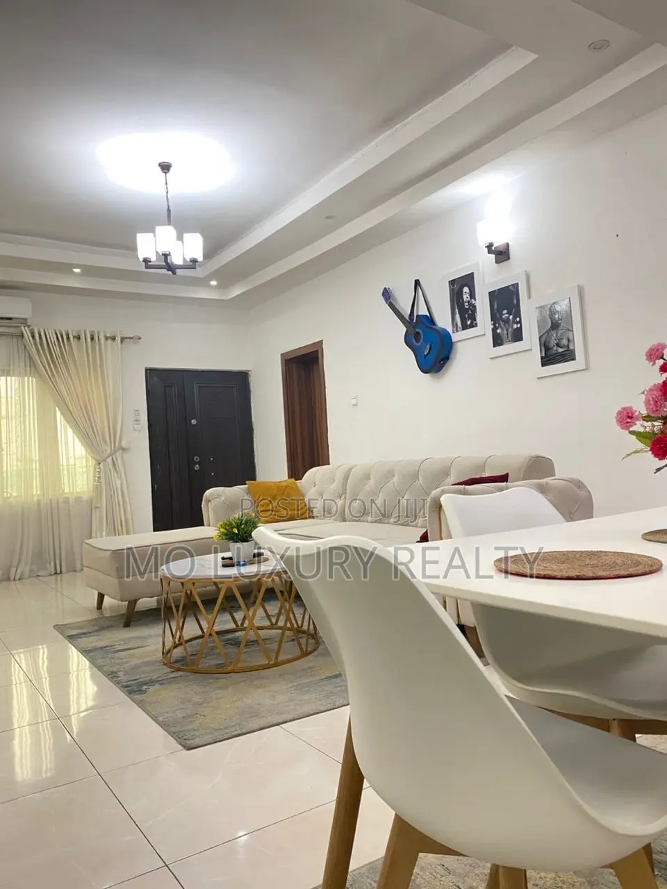 1 Bedroom and Parlor for Shortlet