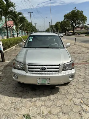 Toyota Highlander V6 2005 Silver