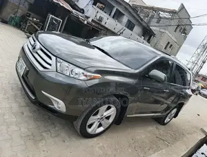 Toyota Highlander 2013 Gray