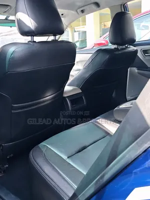 Toyota Camry SE 4dr Sedan (2.5L 4cyl 6A) 2015 Blue
