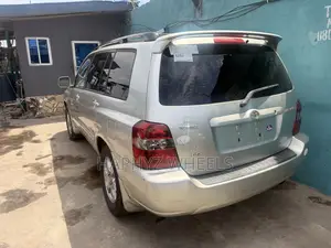 Toyota Highlander V6 2007 Silver