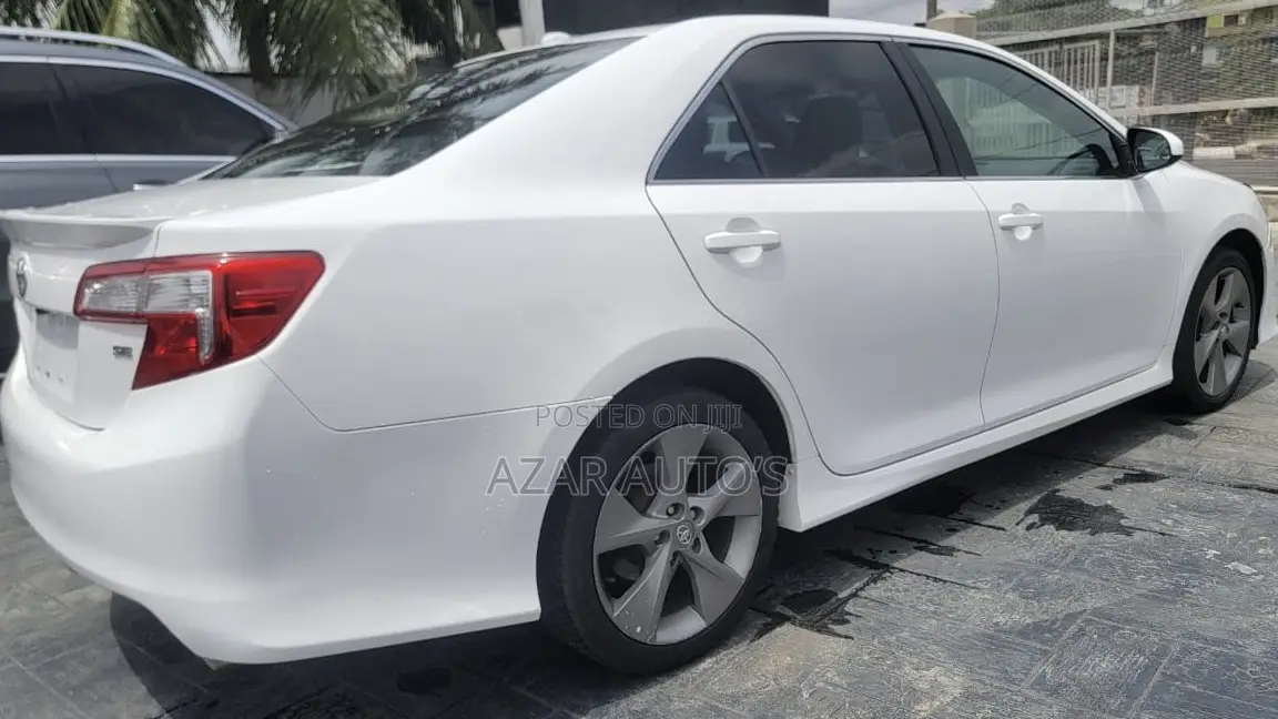 Toyota Camry 2012 White