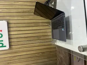 Laptop Samsung Galaxy Book4 16GB Intel Core Ultra 7 SSD 1T