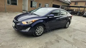 Hyundai Elantra SE 4dr Sedan (1.8L 4cyl 6A) 2014 Blue