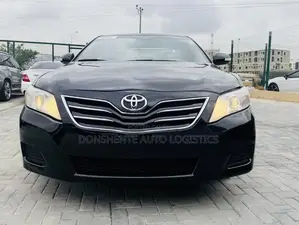 Toyota Camry XLE 4dr Sedan (2.5L 4cyl 6AM) 2010 Black