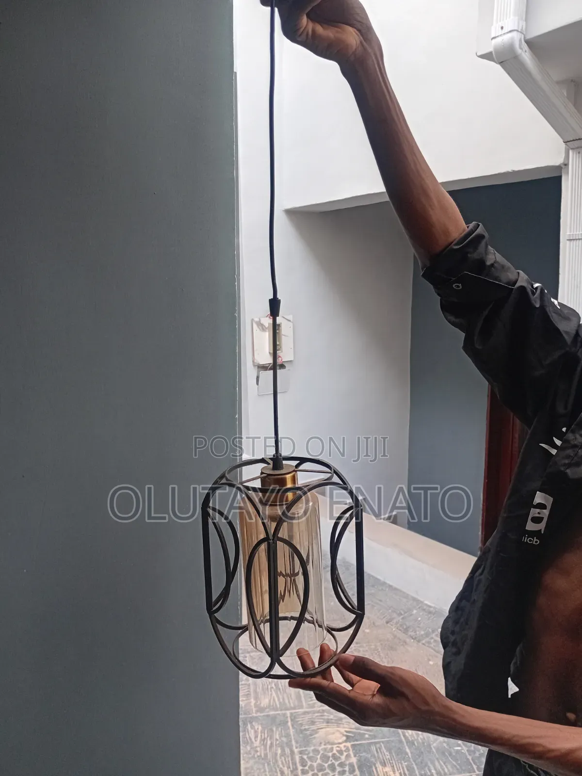 Neatly Used Light Fitting