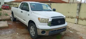 Toyota Tundra SR5 Crew Max 2007 White
