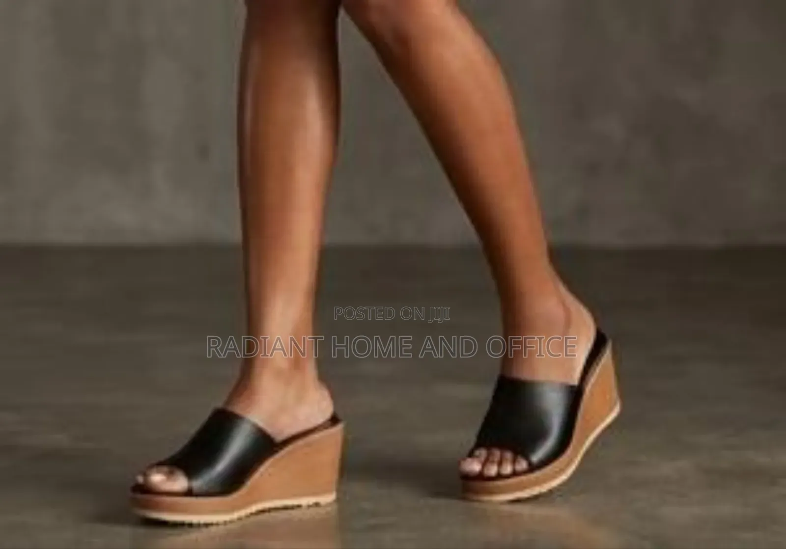 Layki Quality Wedge Slippers